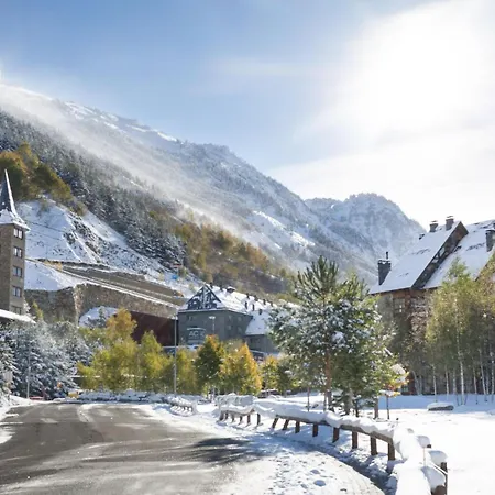 Luderna - Val De Ruda B92 Ticolet Апартаменты